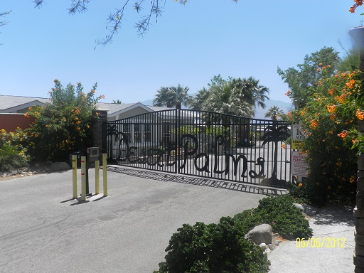 desert palms community gate